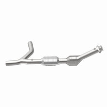 Load image into Gallery viewer, MagnaFlow Conv DF 00-04 Ford E150 4.6L Passenger Side - 23133