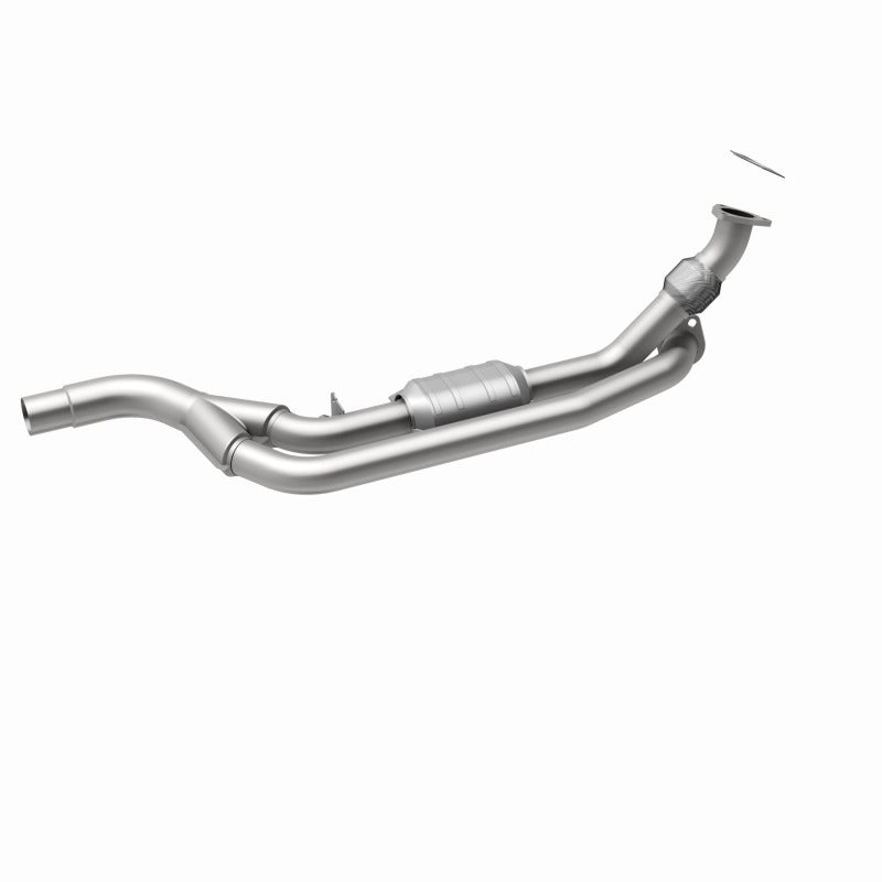 MagnaFlow Direct Fit Catalytic Converter 96-97 Camaro 5.7L P/S - 23518