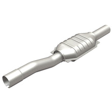 Load image into Gallery viewer, MagnaFlow Direct Fit Catalytic Converter 02-04 Jeep GC 4.0L Rear - 51698