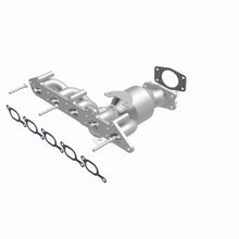 Load image into Gallery viewer, MagnaFlow Direct Fit Catalytic Converter 01-05 Volvo S60 2.4L Manifold - 452425