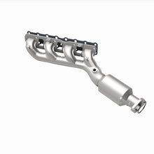 Load image into Gallery viewer, MagnaFlow Direct-Fit California Manifold Catalytic Converter 04-06 Nissan Titan 5.6L V8 - 4451500