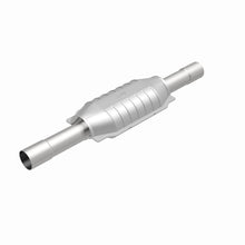 Load image into Gallery viewer, MagnaFlow Direct Fit Catalytic Converter GM 26X6.5 X4 2/2 - 23463
