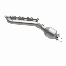 Load image into Gallery viewer, MagnaFlow Direct Fit Catalytic Converter 2009 Kia Borrego 4.6L Driver Side - 51980