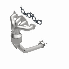 Load image into Gallery viewer, MagnaFlow Conv DF 05-11 Volvo XC90 4.4L Front - 24361