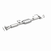 Load image into Gallery viewer, MagnaFlow Direct Fit Catalytic Converter 95-96 Previa 2.4L - 447186