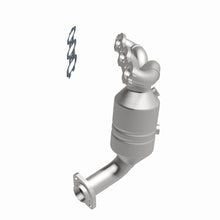 Load image into Gallery viewer, MagnaFlow Direct Fit Catalytic Converter 2007 Chrysler Pacifica 4.0L - 51481