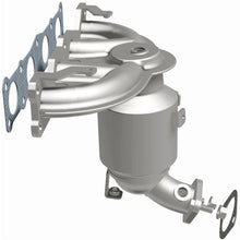 Load image into Gallery viewer, MagnaFlow 10-13 Hyundai Santa Fe 2.4L Direct Fit Converter - 5582998