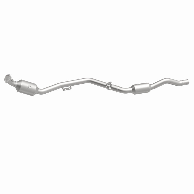 MagnaFlow Direct Fit Catalytic Converter OEM 2007 Mercedes-Benz E350 Underbody - 69.125in Length - 5411666