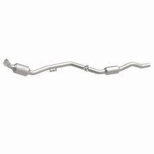 Load image into Gallery viewer, MagnaFlow Direct Fit Catalytic Converter OEM 2007 Mercedes-Benz E350 Underbody - 69.125in Length - 5411666