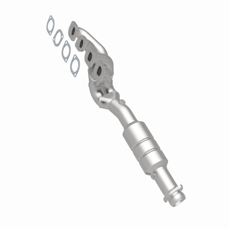 MagnaFlow Direct Fit Catalytic Converter 02-03 BMW 745i 4.4L - 24194