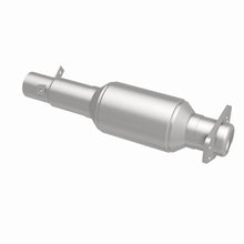 Load image into Gallery viewer, MagnaFlow California Grade Catalytic Converter Direct Fit 91-92 Oldsmobile Bravada V6 4.3L - 3391486