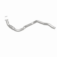 Load image into Gallery viewer, MagnaFlow 07-08 Chevrolet Suburban 2500 6.0L Direct Fit Converter - 5451640
