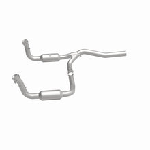 Load image into Gallery viewer, MagnaFlow 2008 Jeep Liberty 3.7L Direct Fit Converter - 5551187