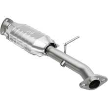Load image into Gallery viewer, MagnaFlow Direct Fit Catalytic Converter 98-00 Kia Sportage - 50669