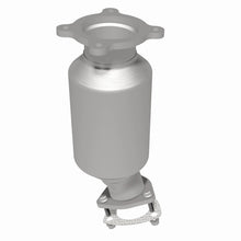 Load image into Gallery viewer, MagnaFlow Direct Fit Catalytic Converter 18-20 Audi Q5 Underbody - 280343