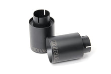 Load image into Gallery viewer, Dinan 18-23 BMW M550i (G30) Free Flow Axleback Exhaust System - Black Tips - D660-0075-BLK