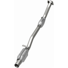 Load image into Gallery viewer, MagnaFlow Direct Fit Catalytic Converter 99-01 Ford Explorer 5.0L - 447120