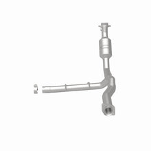 Load image into Gallery viewer, MagnaFlow 11-14 Ford F-150 5.0L Direct Fit CARB Compliant Left Catalytic Converter - 5551139
