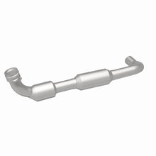Load image into Gallery viewer, MagnaFlow 02-03 Ford F-150 5.4L Direct Fit Converter - 4583058