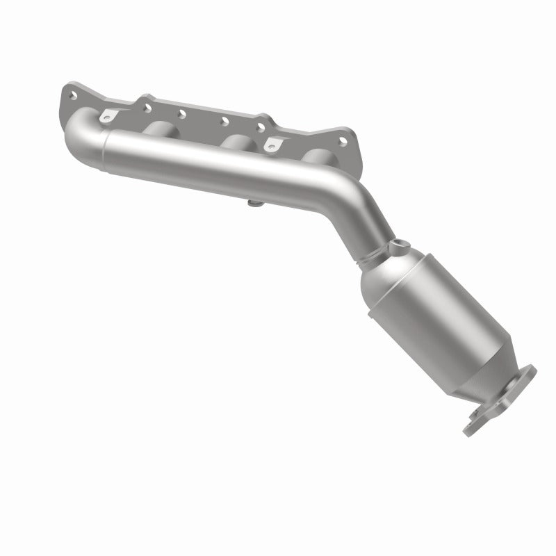 MagnaFlow Direct Fit Catalytic Converter 12-16 Hyundai Equus V8 5.0L Manifold - 22-092