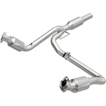 Load image into Gallery viewer, MagnaFlow 01-02 Dodge Ram 2500 5.9L Direct Fit Converter - 4583497