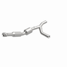 Load image into Gallery viewer, MagnaFlow 2007 Ford E-150 4.6L Direct Fit Converter - 5582310