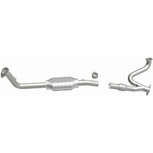 Load image into Gallery viewer, MagnaFlow Direct Fit Catalytic Converter 98-02 3.5L Isuzu Trooper DS - 23635