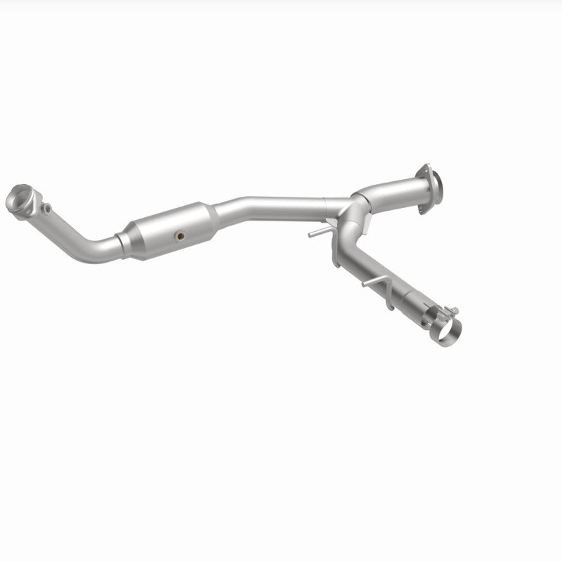MagnaFlow 05-06 Ford Expedition 5.4L Direct Fit Converter - 4651411
