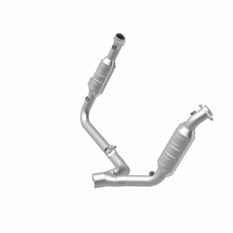 MagnaFlow Direct Fit Catalytic Converter 2006 Dodge RAM 1500 Pickup 5.7L Solid Front Axle - 49711
