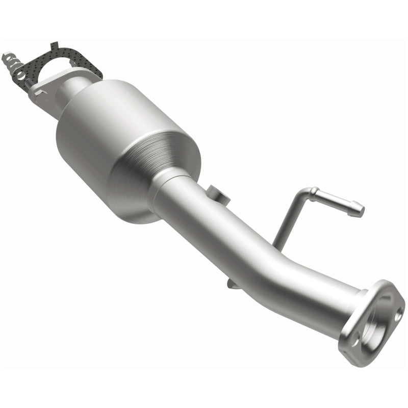 MagnaFlow California Direct Fit Catalytic Converter 13-15 Nissan NV200 2.0L - 557690