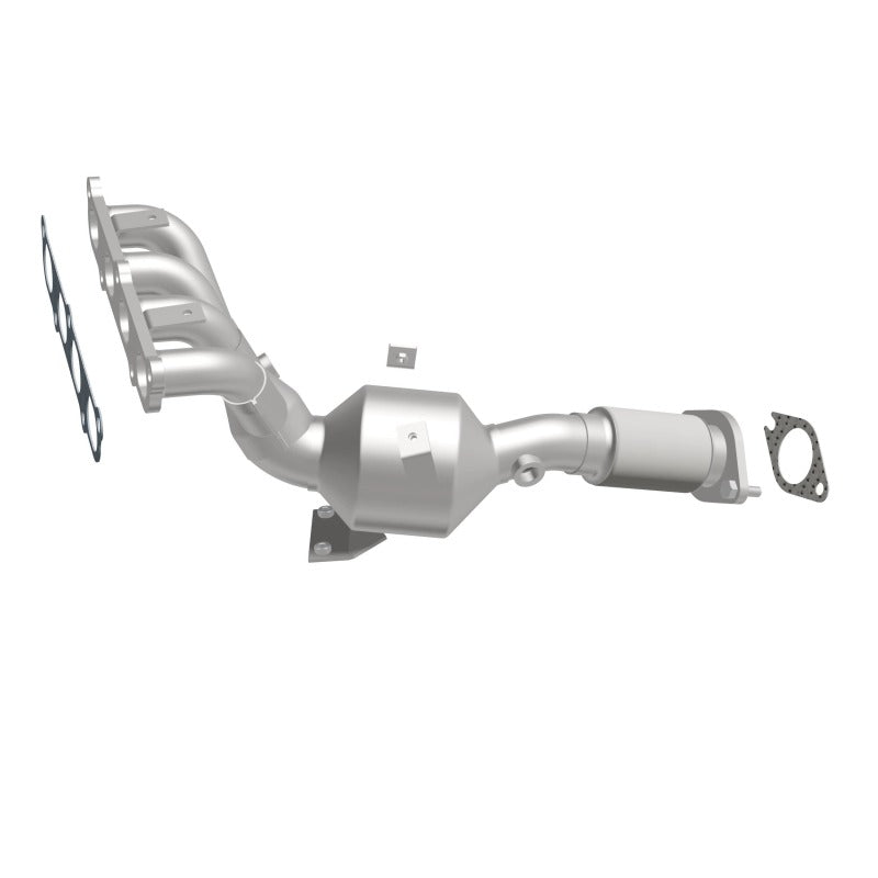 MagnaFlow 11-17 Ford Fiesta 1.6L Direct Fit Catalytic Converter - 5531552