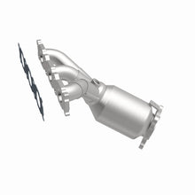 Load image into Gallery viewer, MagnaFlow Direct Fit Catalytic Converter 08-12 Land Rover LR2 3.2L - 52167