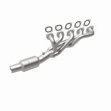 Load image into Gallery viewer, MagnaFlow Direct Fit Catalytic Converter BMW M5-6 06-08 D/S OEM - 49803