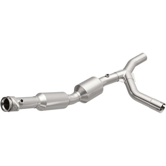MagnaFlow 2007 Ford E-150 4.6L Direct Fit Converter - 5582310