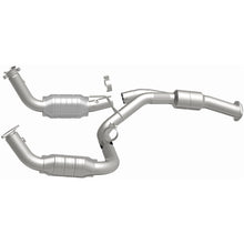 Load image into Gallery viewer, MagnaFlow Direct Fit Catalytic Converter 11-13 Chev Silverado 2500 HD/3500 HD 6.0L - 51812