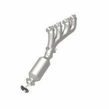 Load image into Gallery viewer, MagnaFlow 04-06 Cadillac SRX 4.6L Direct Fit Converter - 4551071