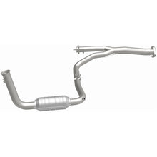 Load image into Gallery viewer, MagnaFlow Direct Fit Catalytic Converter 2004 Liberty D/S frt - 93382