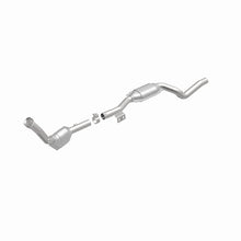 Load image into Gallery viewer, MagnaFlow Direct Fit Catalytic Converter 2003 ML350 3.7L Underbody - 52115