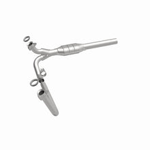 Load image into Gallery viewer, MagnaFlow Direct Fit Catalytic Converter Chevrolet/GMC 1500 1/2 Ton - 93109