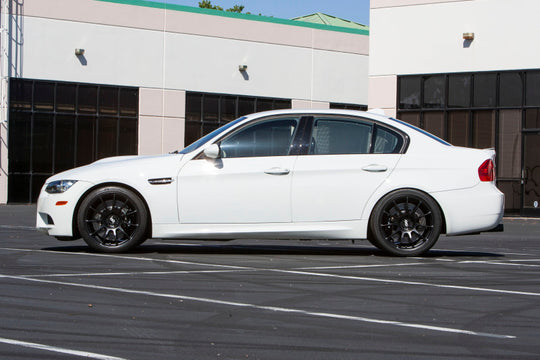 Dinan 08-11 BMW M3 (E90) Free Flow Axleback Exhaust System - Black Tips - D660-0028