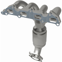 Load image into Gallery viewer, MagnaFlow Direct Fit Catalytic Converter 03-04 Kia Rio 1.6L (CA Emissions) - 452881
