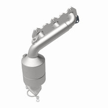 Load image into Gallery viewer, MagnaFlow Direct Fit Catalytic Converter 04-08 Grand Vitara V6 2.7L PS - 51272