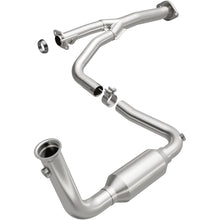 Load image into Gallery viewer, MagnaFlow 2004 Jeep Liberty 3.7L Direct Fit Converter - 5451582