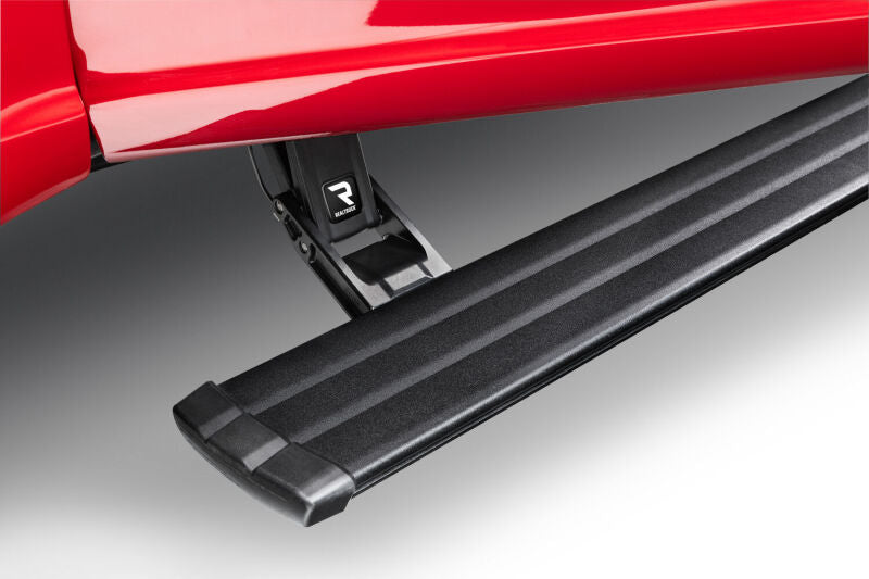 AMP Research 17-19 Ford Super Duty F-250/F-350/F-450 PowerStep Vision - 96235-01A