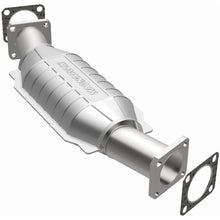 Load image into Gallery viewer, MagnaFlow 76-81 Corvette 5.0/5.7 CA Direct Fit Converter - 3322430