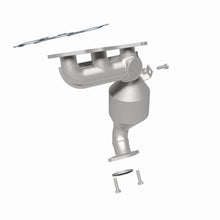 Load image into Gallery viewer, MagnaFlow Direct Fit Catalytic Converter 11-15 Sienna 3.5 Manifold - 52548