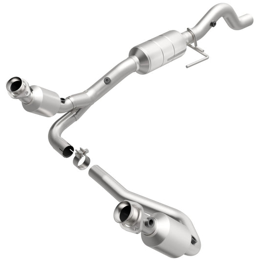 MagnaFlow Direct Fit Catalytic Converter 02-03 Dodge Durango 5.9L - 51351