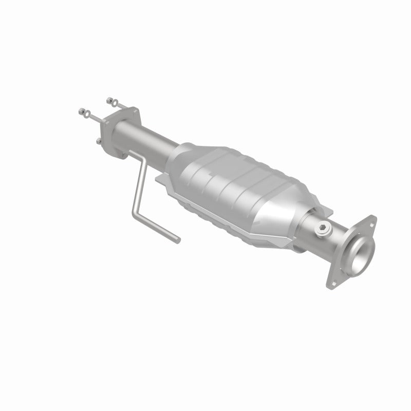 MagnaFlow Direct Fit Catalytic Converter 00-04 Jeep Wrangler 4.0L Rear/2.4L/2.5L - 23297