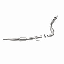 Load image into Gallery viewer, MagnaFlow Direct Fit Catalytic Converter 04-06 Avalanche Driver Side 8.1L - 447260