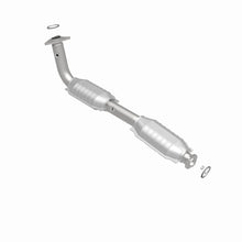 Load image into Gallery viewer, MagnaFlow Direct Fit Catalytic Converter 07-08 4.7L Tundra P/S OEM - 49626